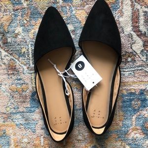 Black Ballet Flats